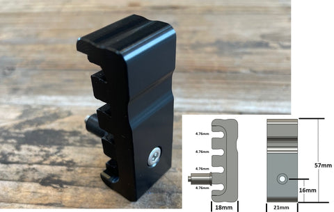 Universal 4-SLOT, offset bolt, brake line mounting bracket (1 bracket)